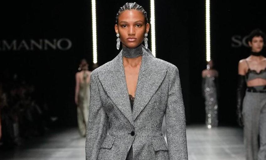 Трансформация делового стиля в вечерний: топ-5 советов стилиста